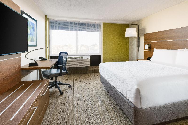 Holiday Inn Express Boston image