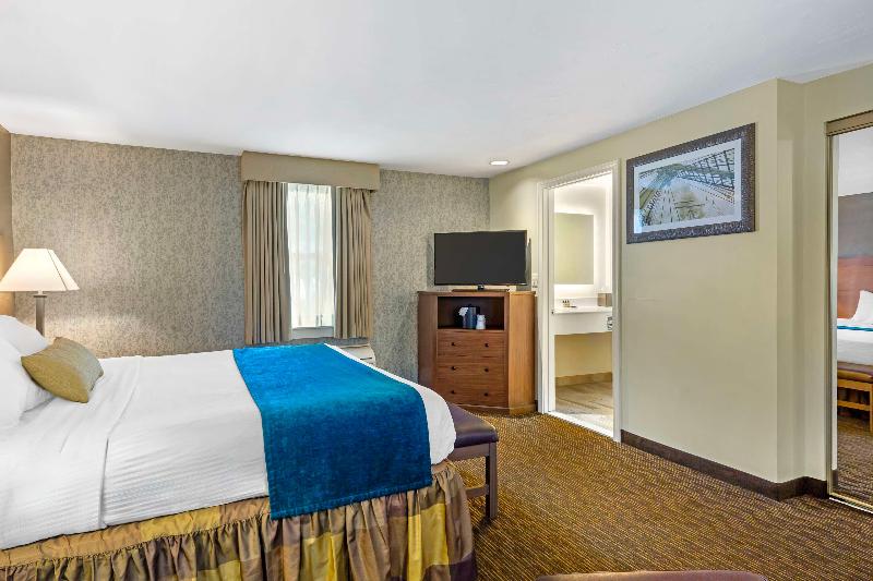 Best Western Plus Cold Spring image
