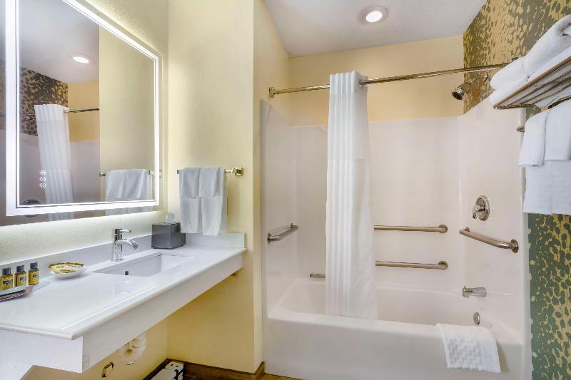 Best Western Plus Cold Spring image