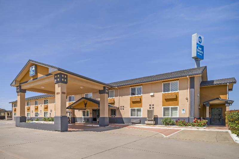 Best Western Antelope Inn & Suites image