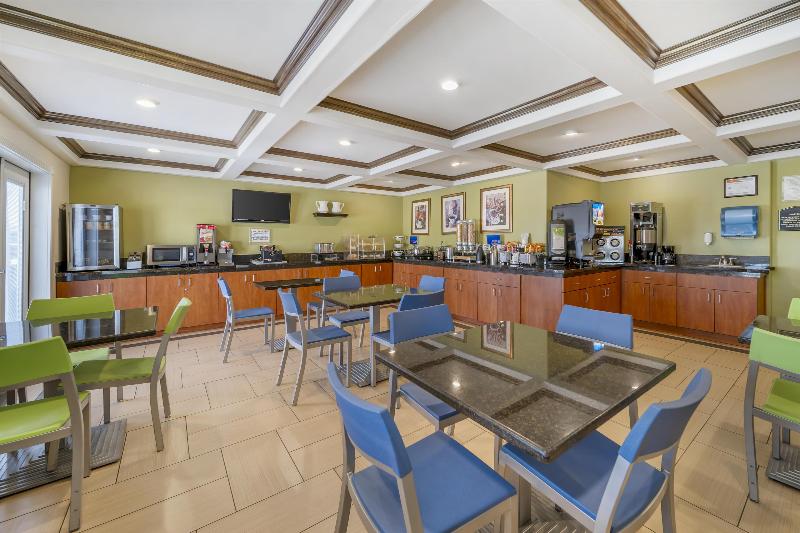 Best Western Antelope Inn & Suites image