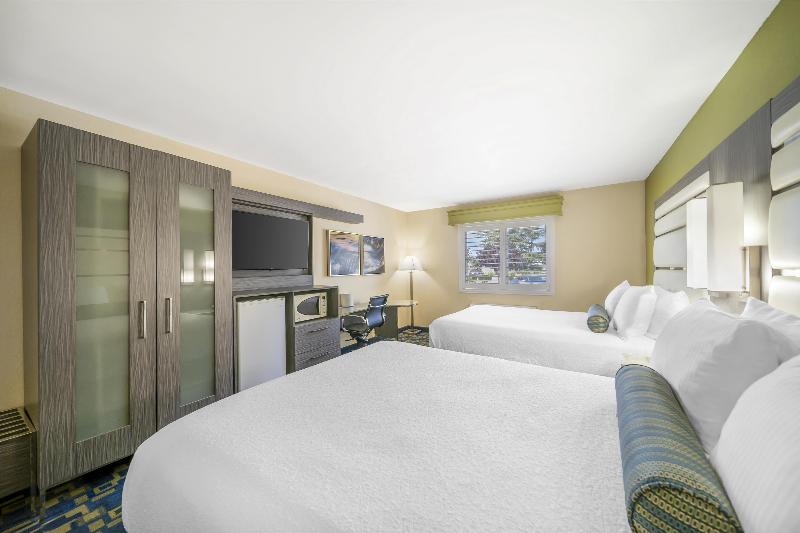 Best Western Antelope Inn & Suites image
