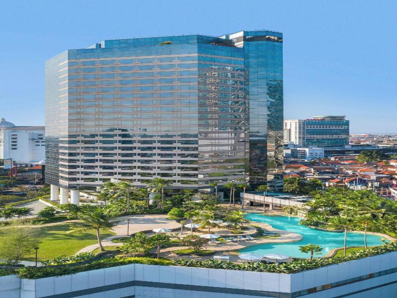 JW Marriott Hotel Surabaya image