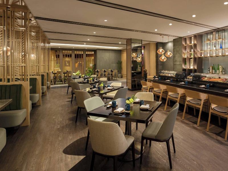 JW Marriott Hotel Surabaya image