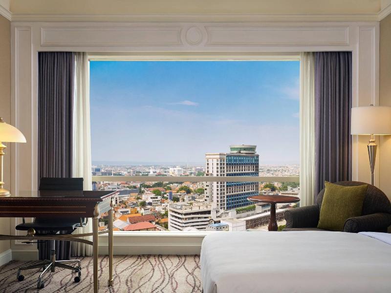 JW Marriott Hotel Surabaya image