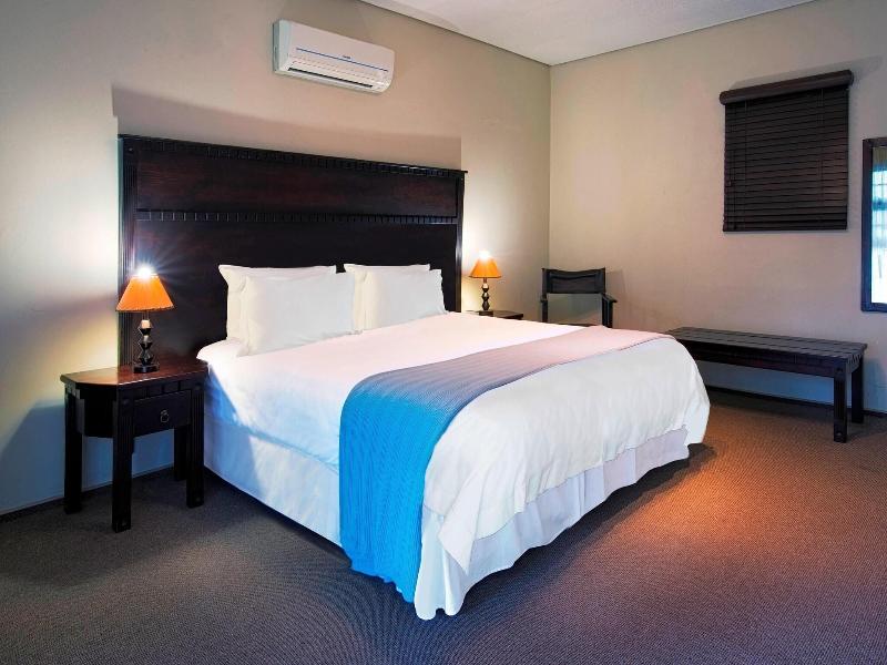 Protea Hotel Zambezi River Lodge image