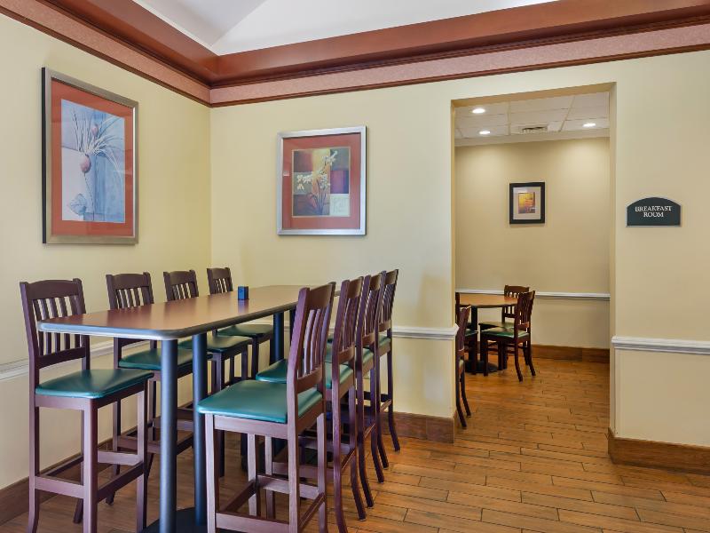 Best Western Plus Inn At Valley View image
