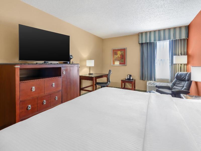 Best Western Plus Inn At Valley View image