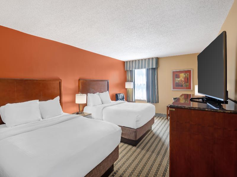 Best Western Plus Inn At Valley View image