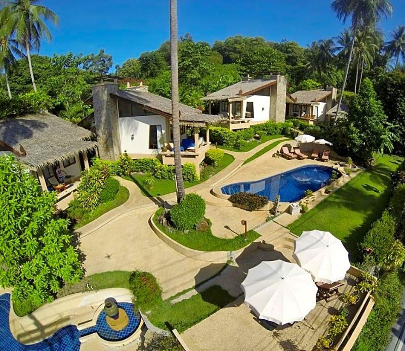 Khanom Hill Resort