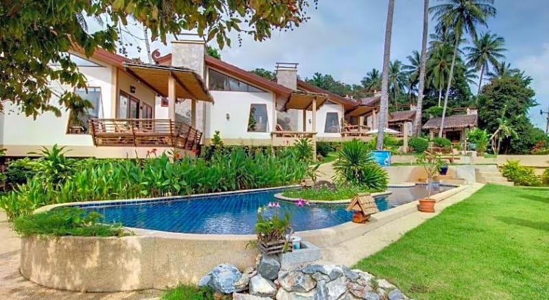 Khanom Hill Resort