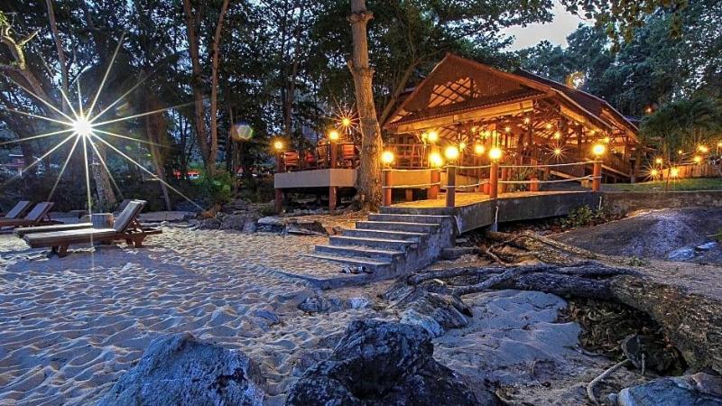 Khanom Hill Resort