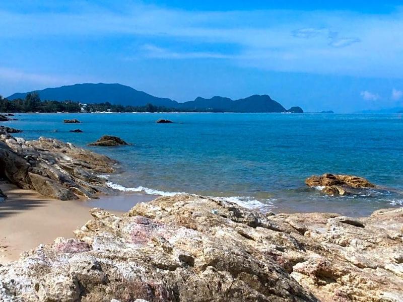 Khanom Hill Resort