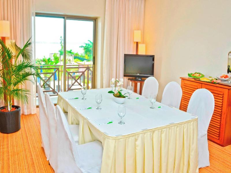 Courtyard Paramaribo image