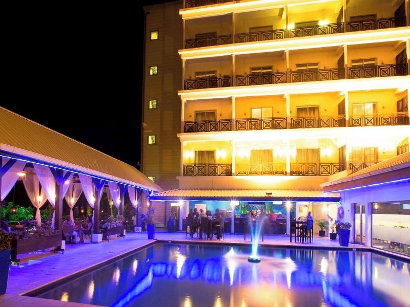 Courtyard Paramaribo image