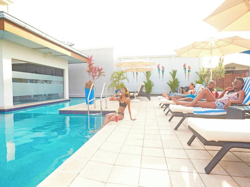 Courtyard Paramaribo image