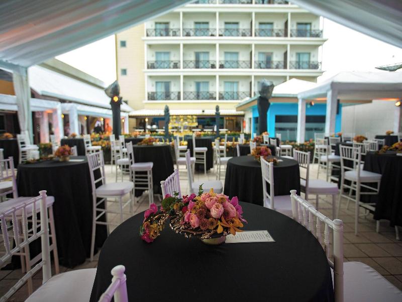 Courtyard Paramaribo image