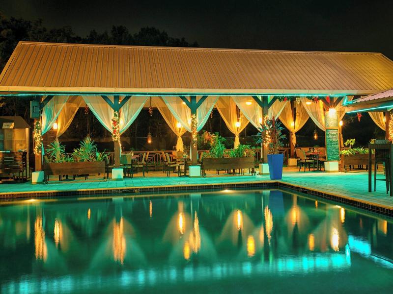 Courtyard Paramaribo image