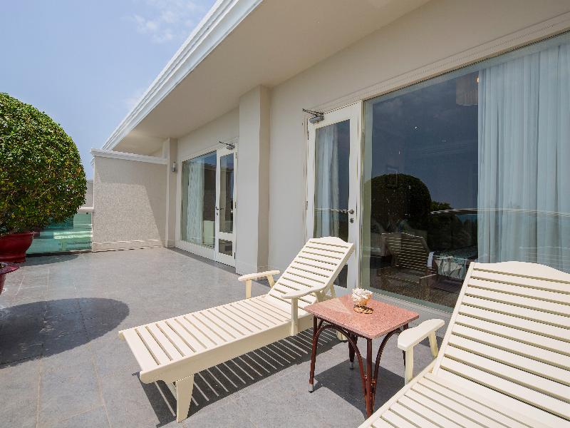 Sea Links Beach Hotel image