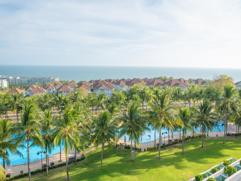 Sea Links Beach Hotel image