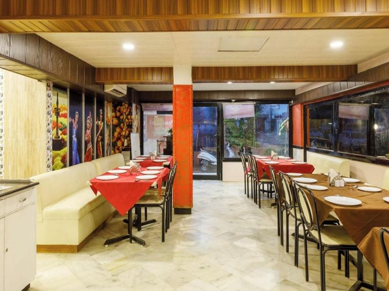 Crown Hotel image