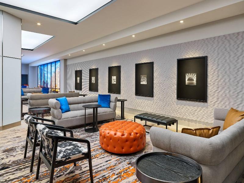 Hotel Chicago Downtown, Autograph Collection image