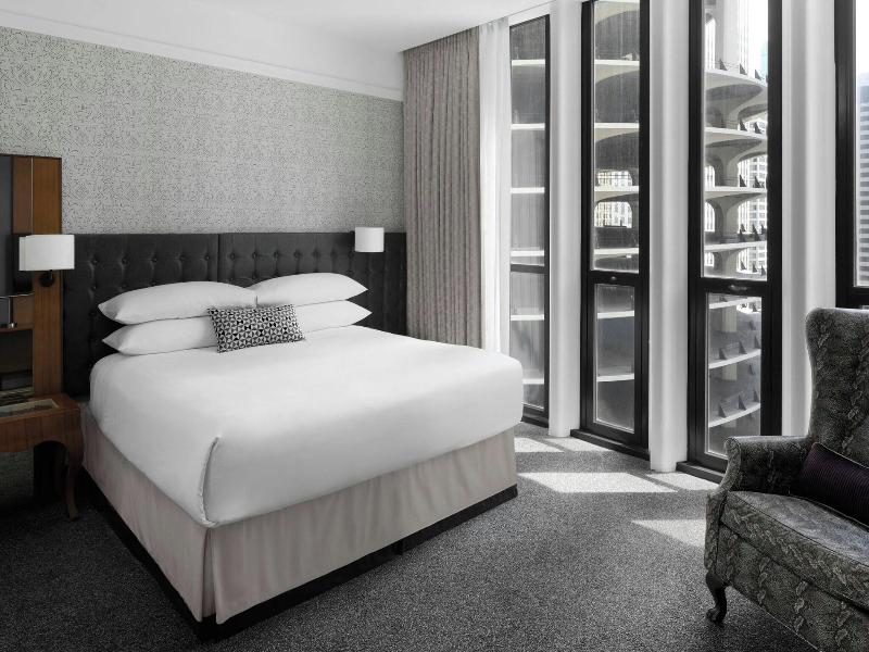 Hotel Chicago Downtown, Autograph Collection image