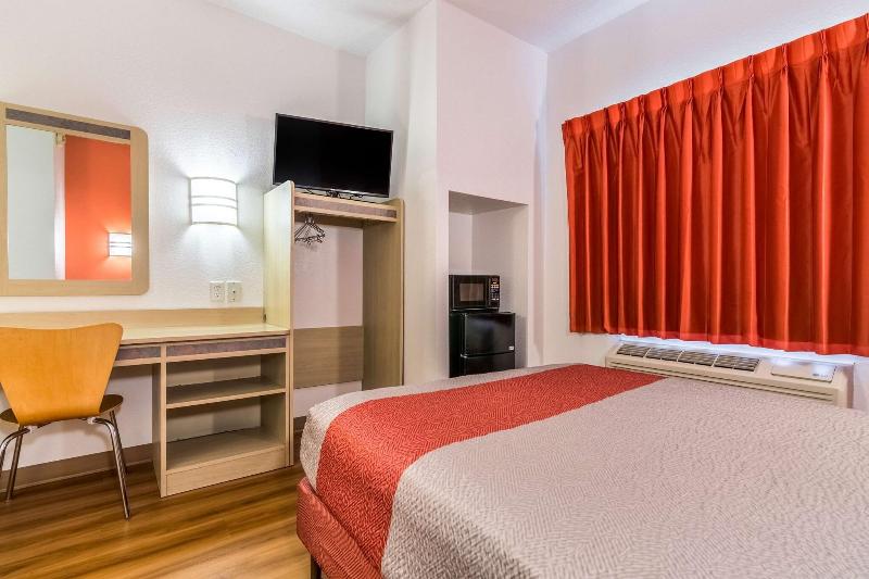 Motel 6 Fort Mill, Sc - Charlotte image