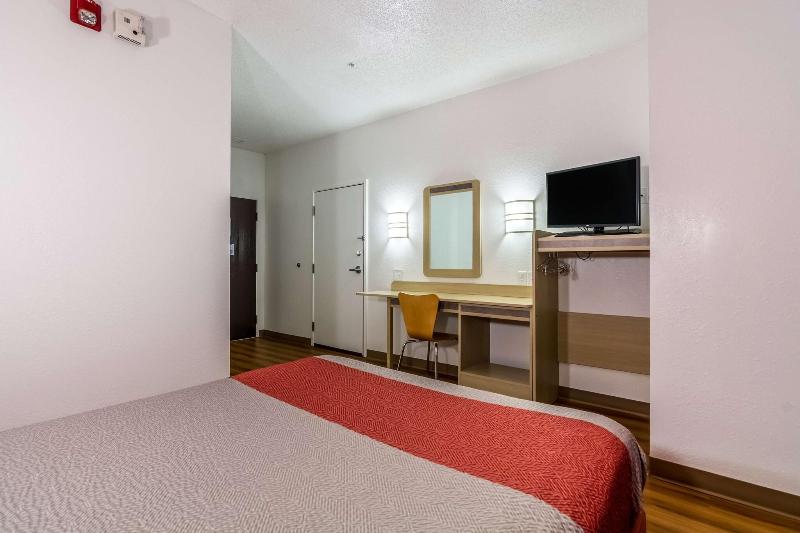 Motel 6 Fort Mill, Sc - Charlotte image