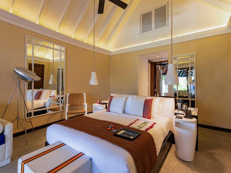 Constance Halaveli Resort image