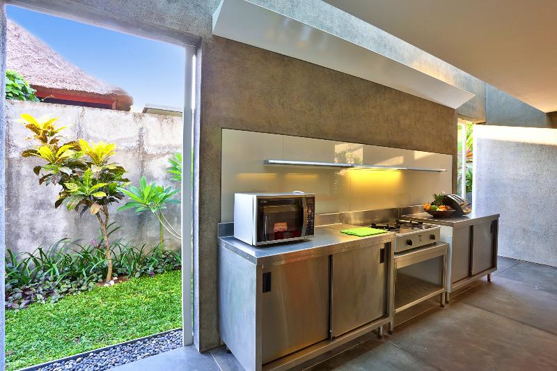 Mayaloka Villas Seminyak image