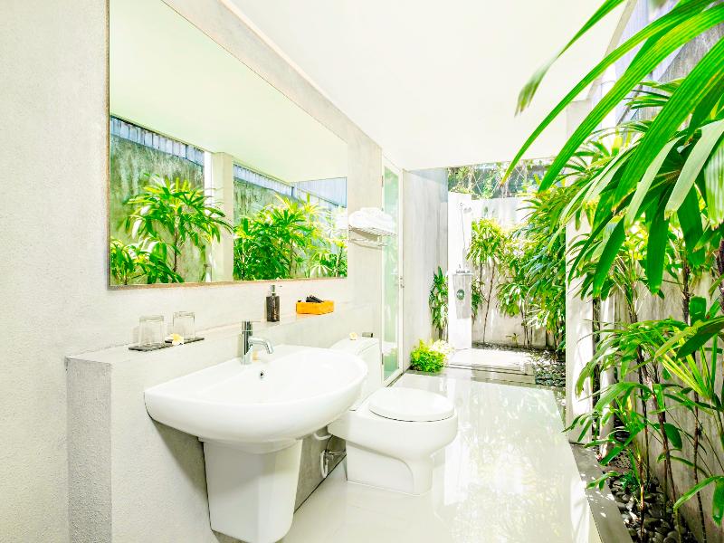 Mayaloka Villas Seminyak image