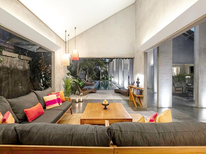 Mayaloka Villas Seminyak image