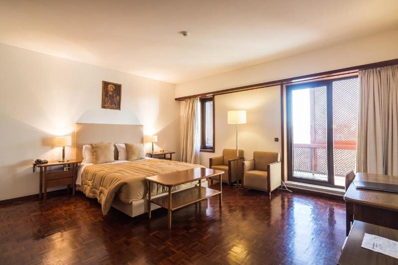 Parador de Almeida image