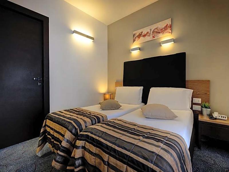 Hotel Rinascimento image