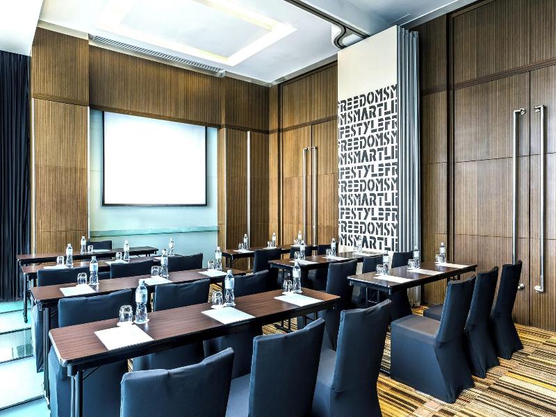 Four Points by Sheraton Bangkok Ploenchit image