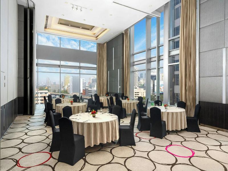 Four Points by Sheraton Bangkok Ploenchit image