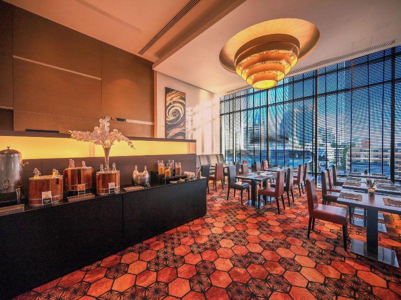 Four Points by Sheraton Bangkok Ploenchit image