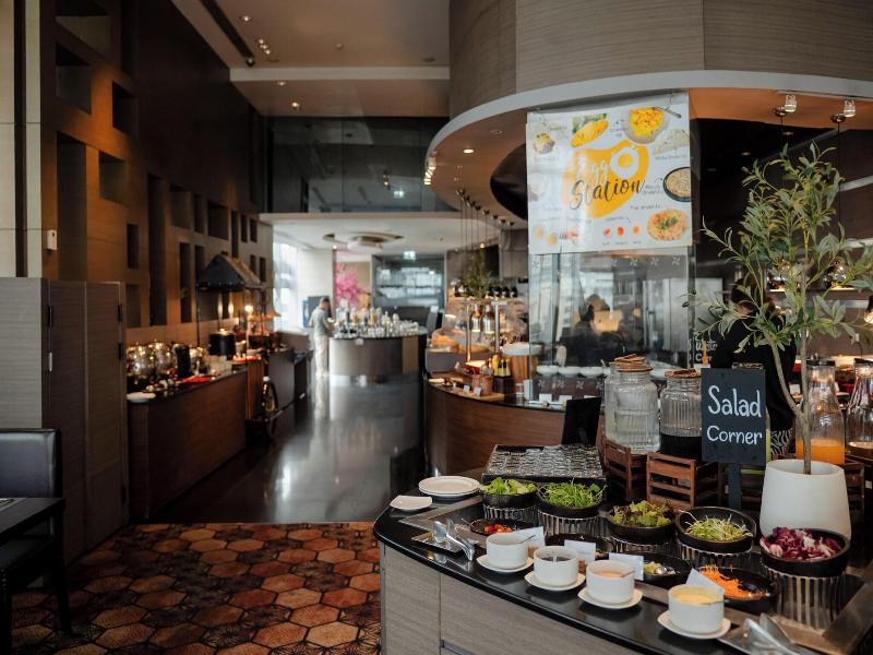 Four Points by Sheraton Bangkok Ploenchit image