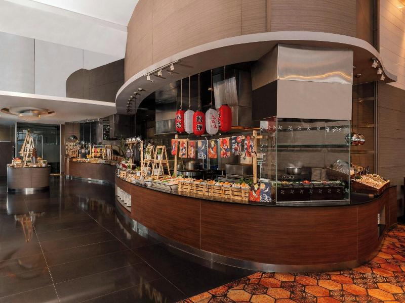 Four Points by Sheraton Bangkok Ploenchit image