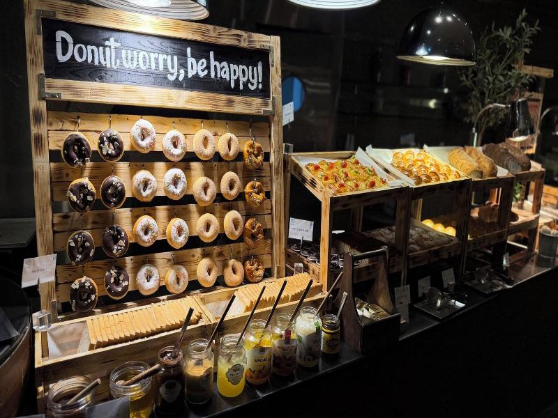 Four Points by Sheraton Bangkok Ploenchit image