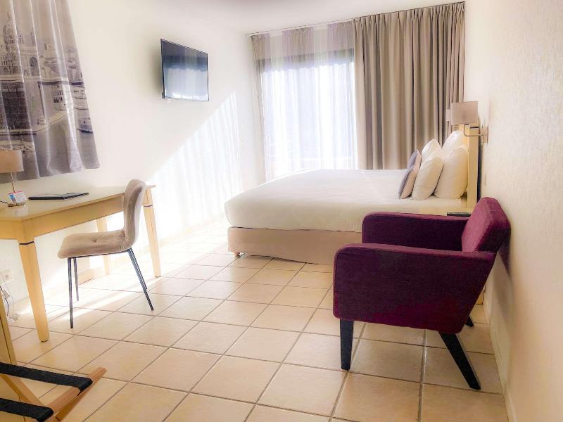 Sure Hotel by Best Western Gemenos en Provence image