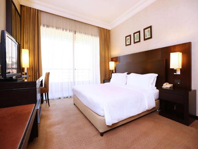 Ramada Plaza by Wyndham Beirut Raouche image