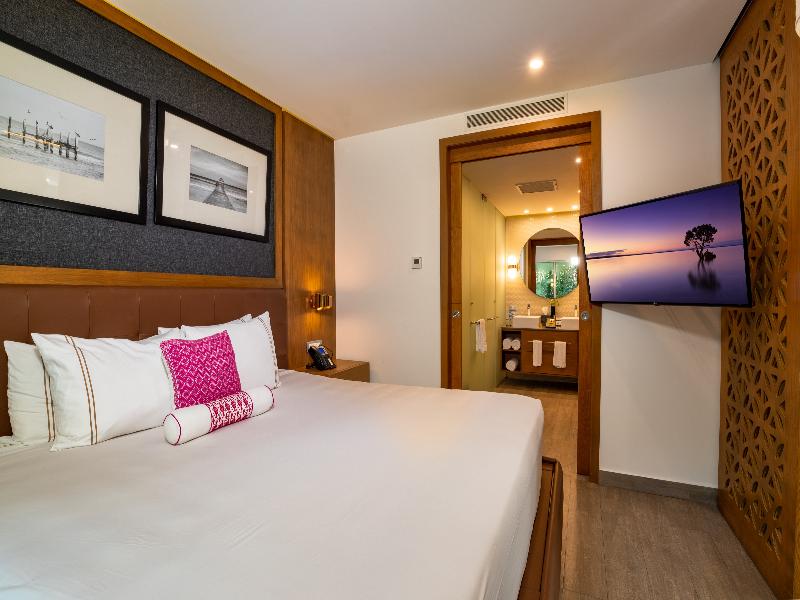 The Fives Beach Hotel & Residences image