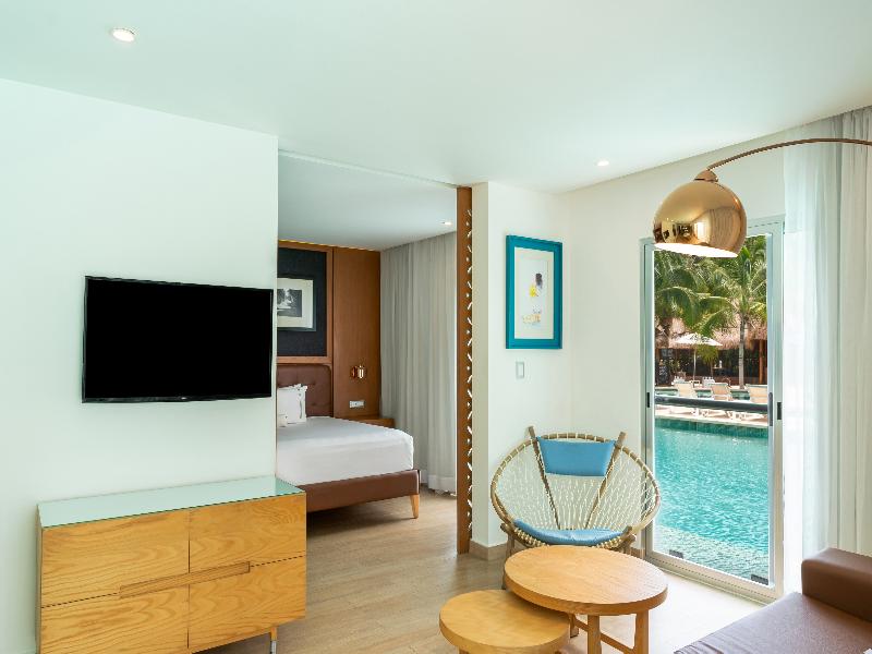 The Fives Beach Hotel & Residences image