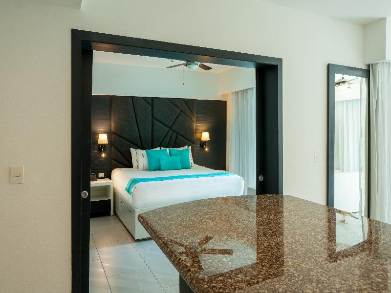 The Fives Beach Hotel & Residences image