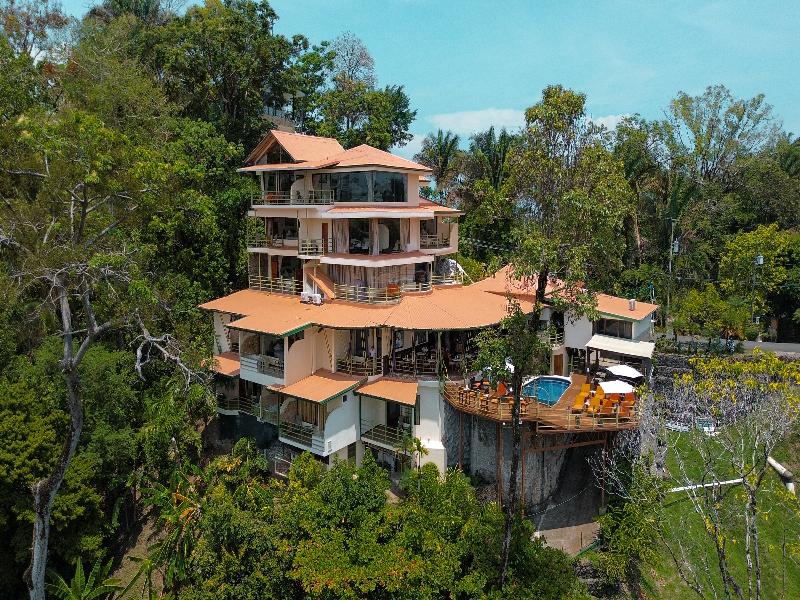 Issimo Suites Boutique Hotel and Spa image