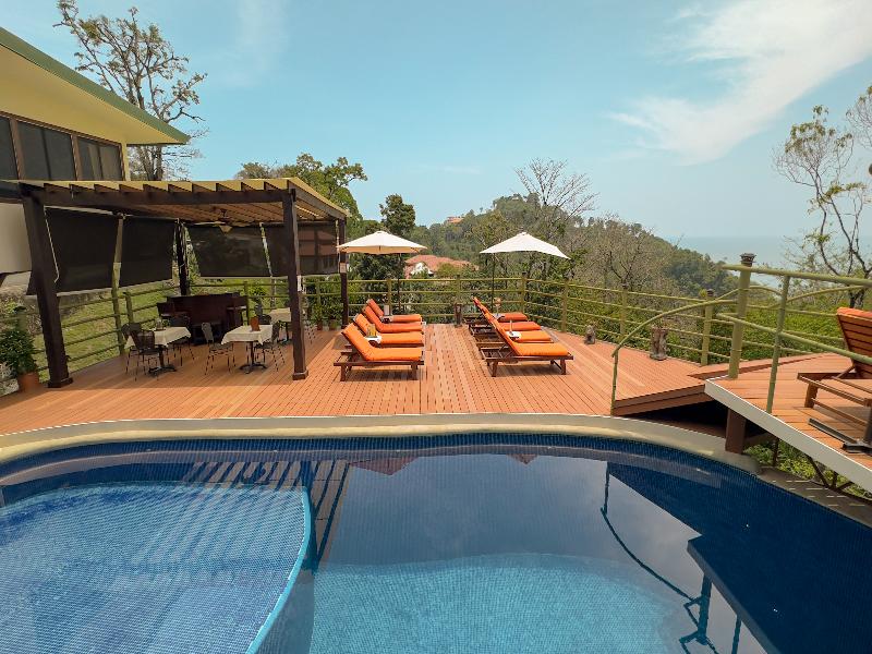 Issimo Suites Boutique Hotel and Spa image