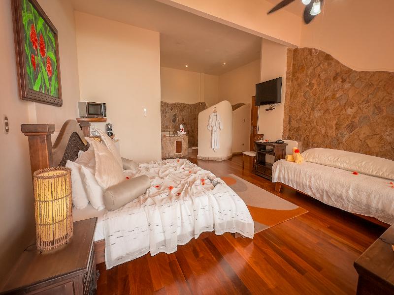 Issimo Suites Boutique Hotel and Spa image