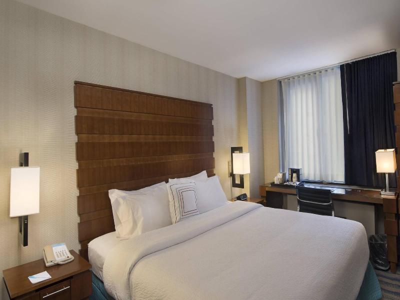 Fairfield Inn & Suites NY Manhattan/ Fifth Avenue image